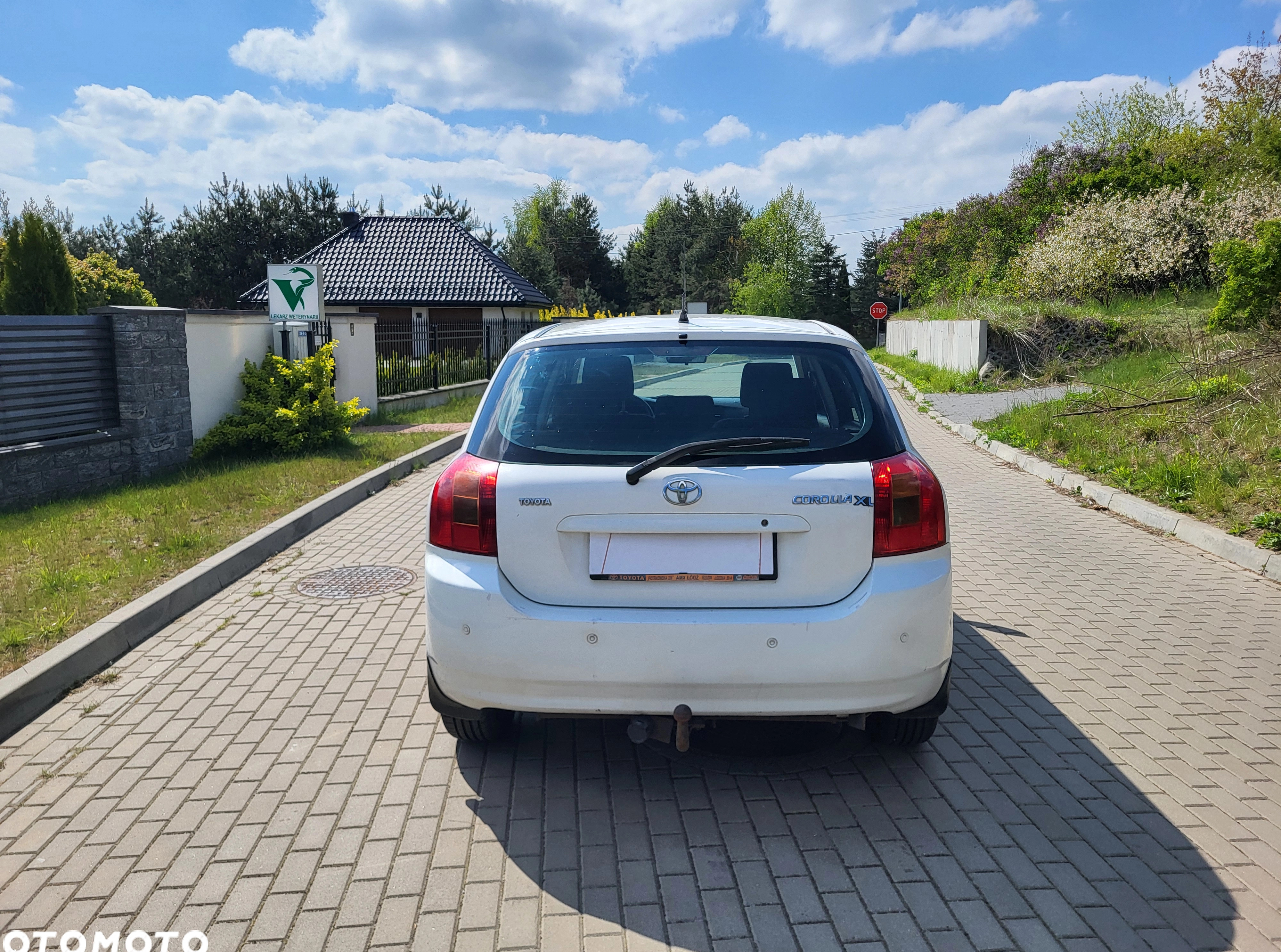 Toyota Corolla cena 8200 przebieg: 275486, rok produkcji 2004 z Warszawa małe 67